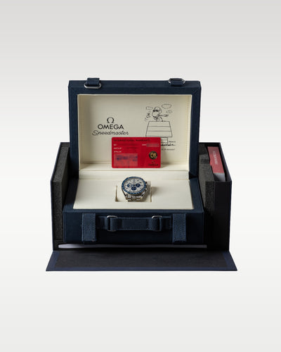 Omega Speedmaster 'Silver Snoopy Award' 310.32.42.50.02.001