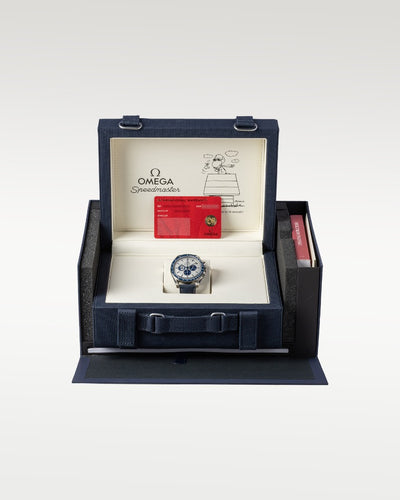 Omega Speedmaster "Snoopy" 310.32.42.50.02.001