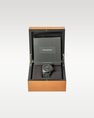 Panerai Luminor Marina Carbotech PAM01661