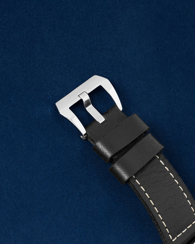 2006 Panerai Luminor Marina Black PAM 111 | Grand Caliber Watches