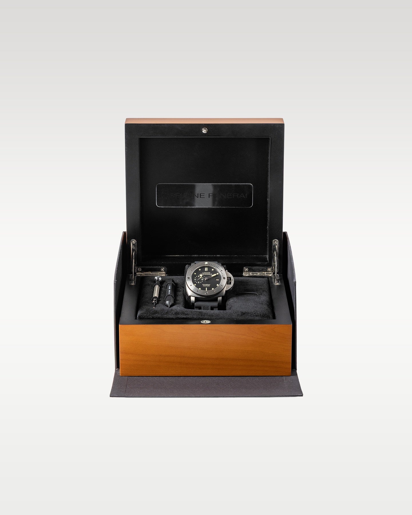 Panerai Luminor Submersible 1950 PAM 00305