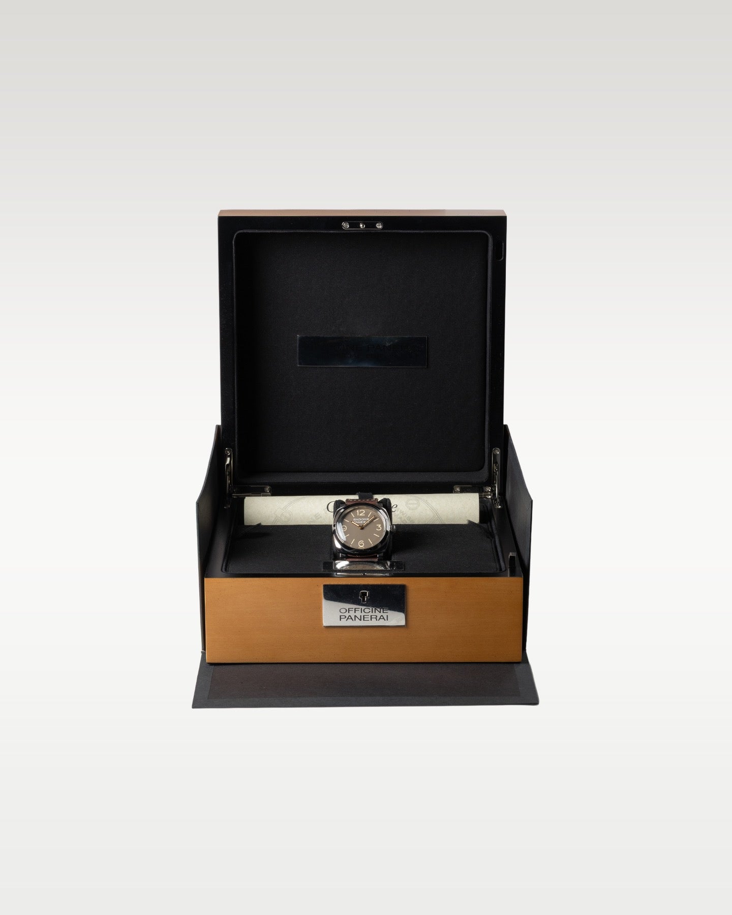 Brown 47mm Panerai Radiomir 1940 PAM00662 | Grand Caliber Watches