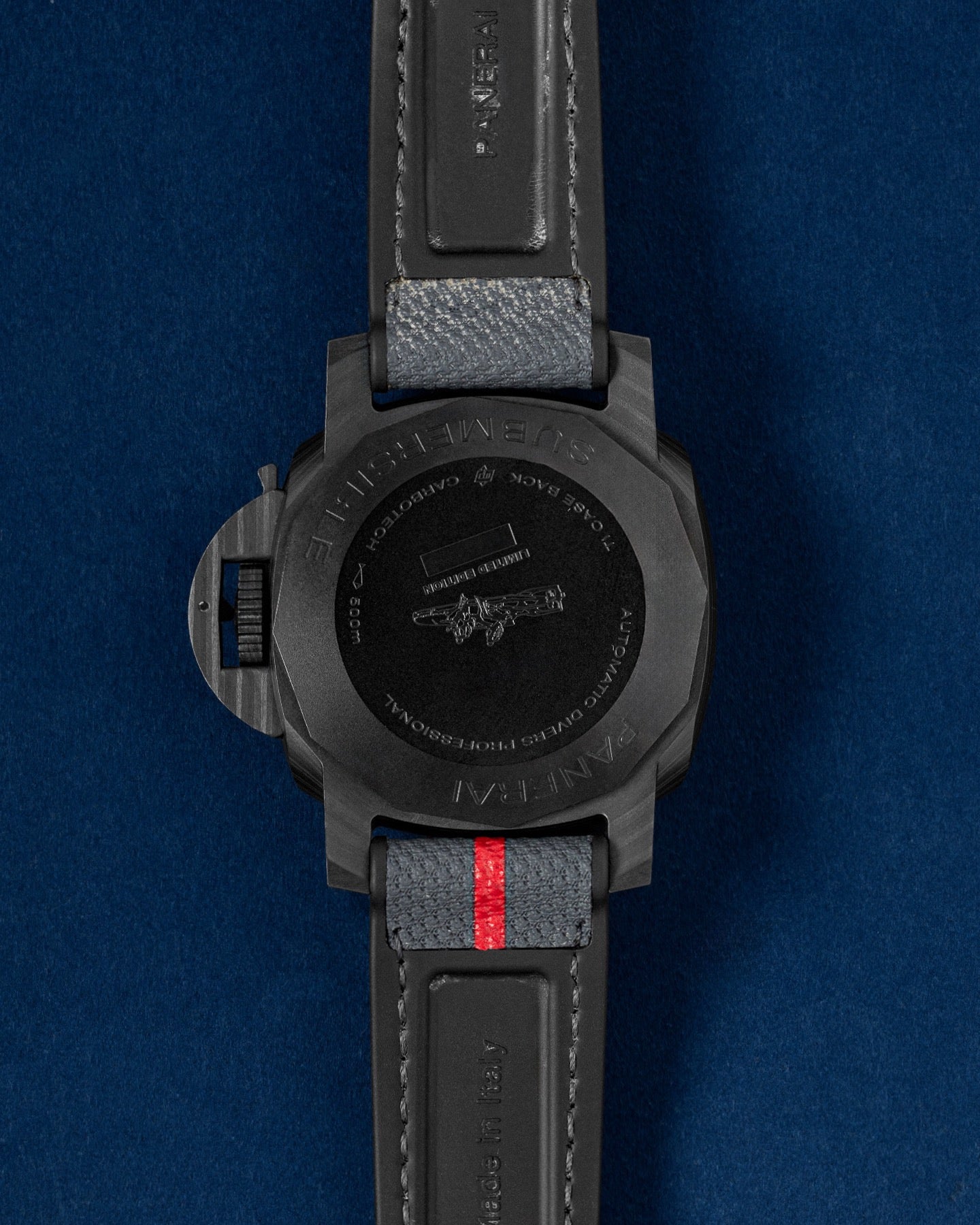 Panerai Submersible Luna Rosa Carbotech PAM01563