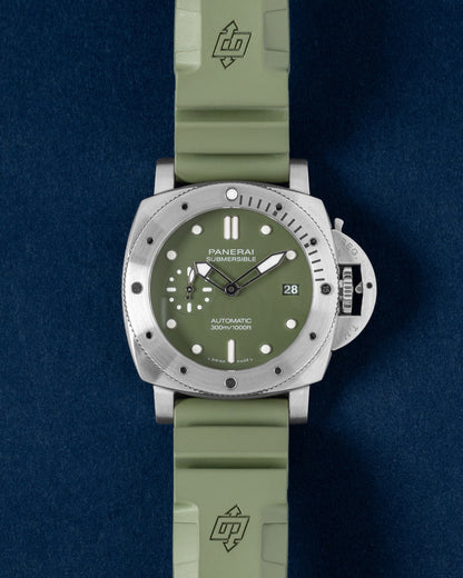 Limited Edition Panerai Submersible Verde Militare PAM01055 | Grand Caliber