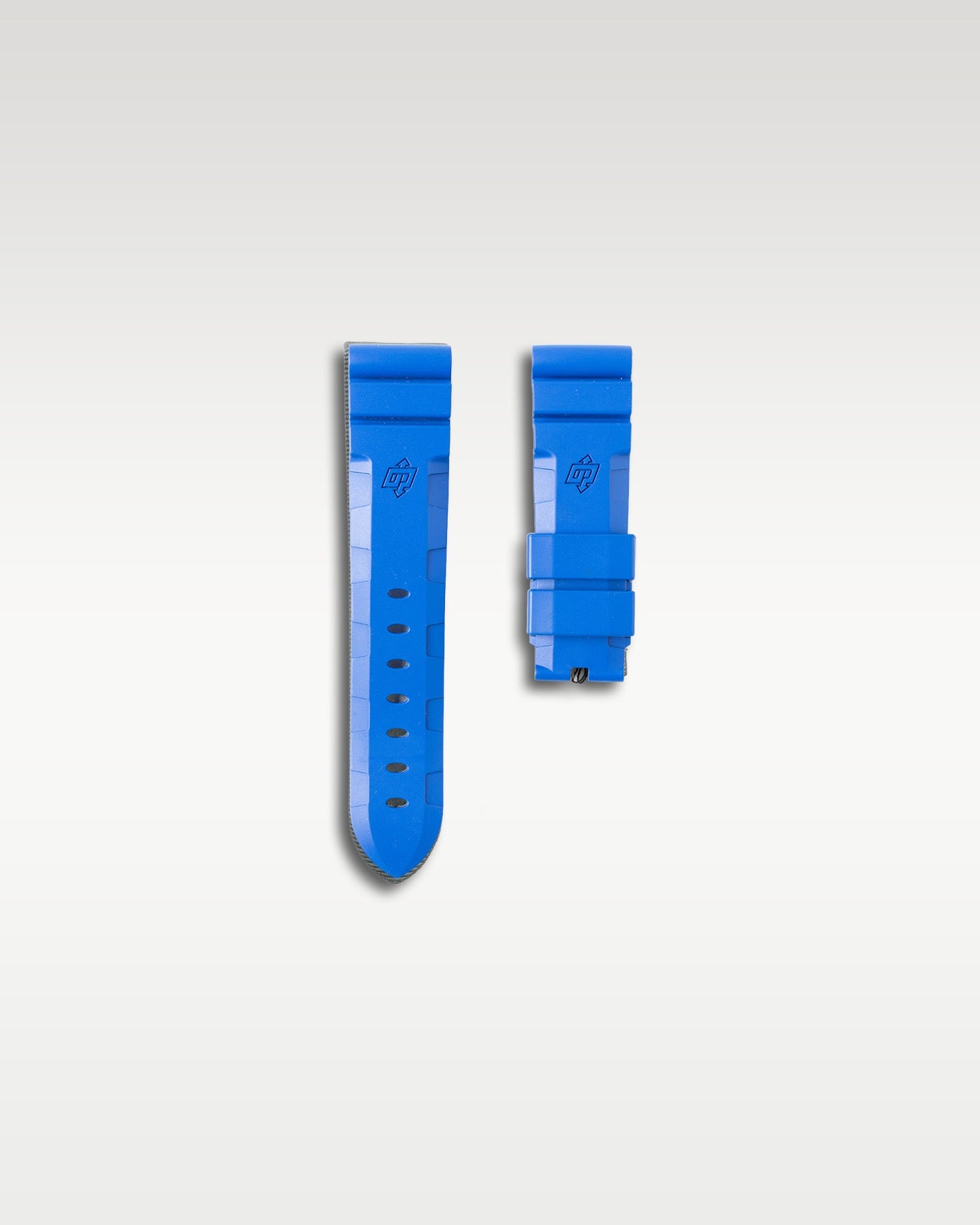 Included secondary bright blue caoutchouc rubber strap for a 42mm Panerai Submersible watch