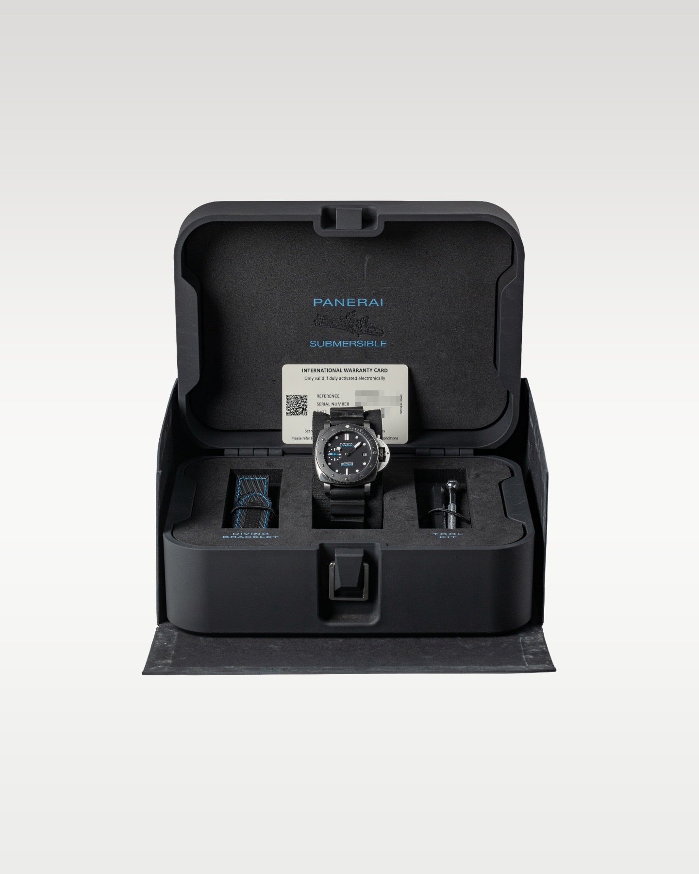 Panerai Submersible PAM 00683