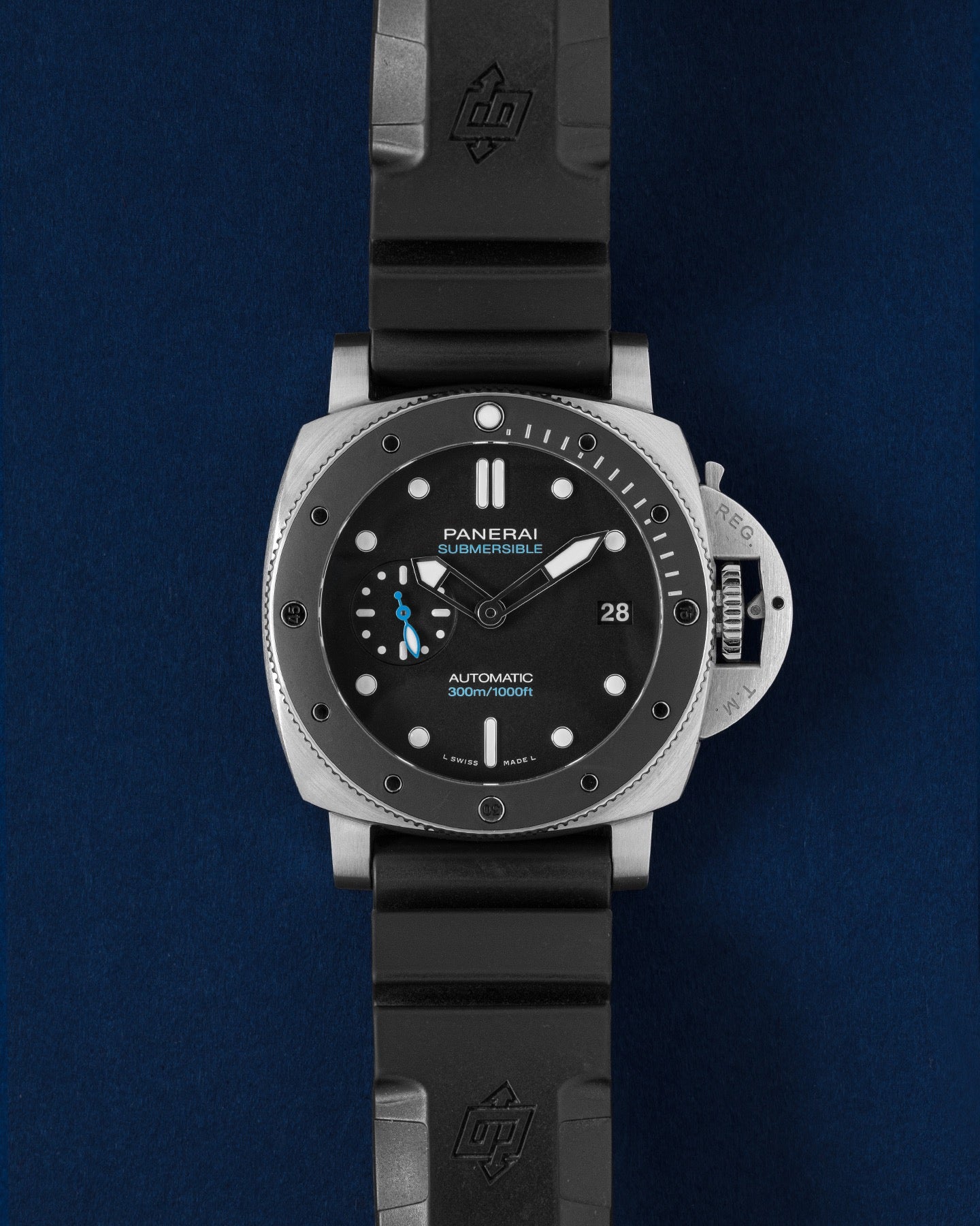Panerai Submersible PAM 00683