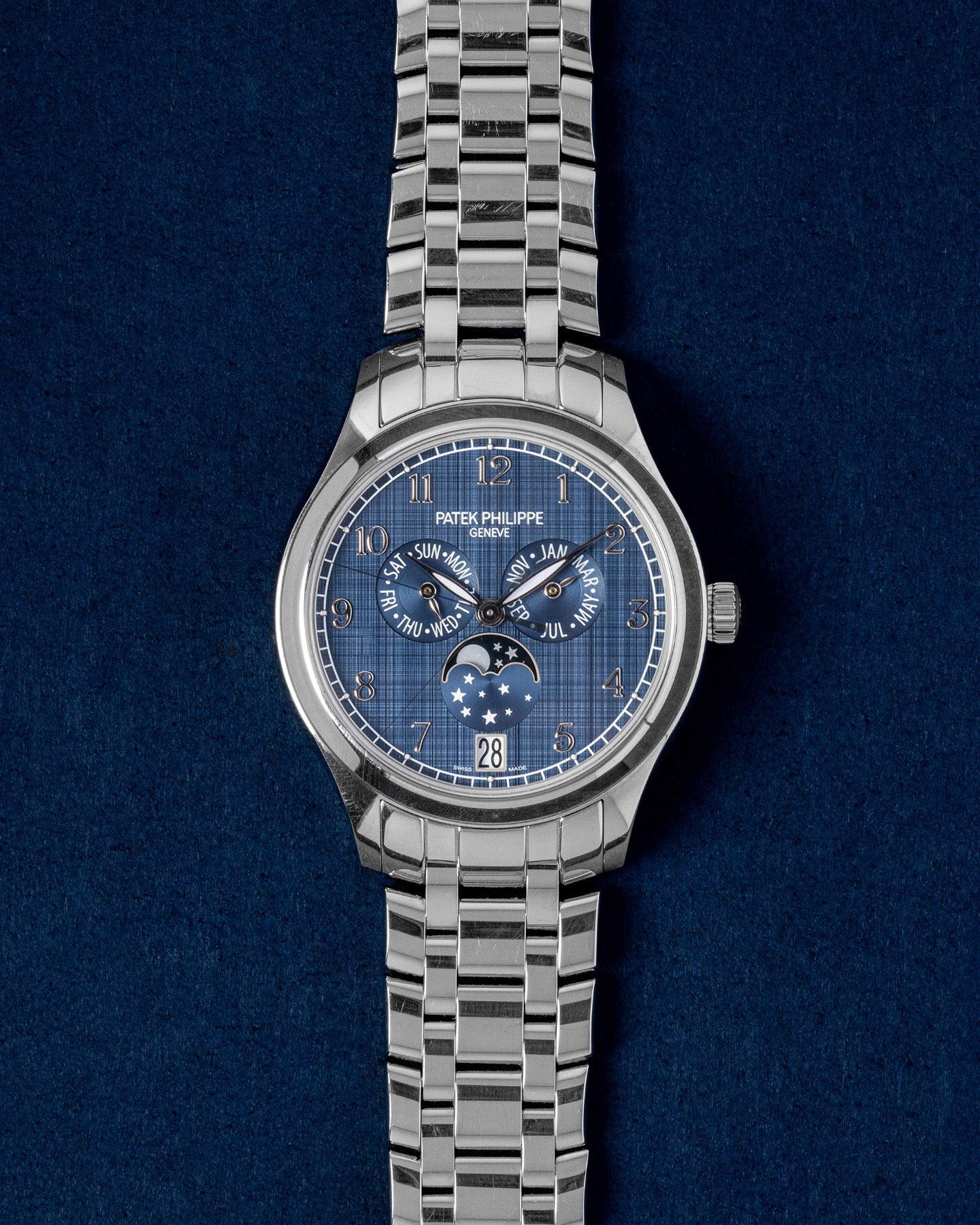 Patek Philippe Annual Calendar Moon Phase 4947/1A-001