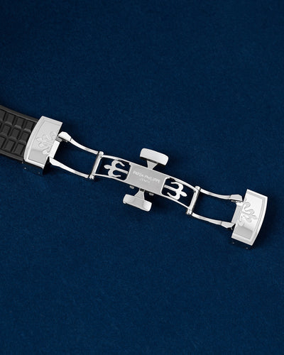 Patek Philippe Aquanaut Luce 5267/200A-001 Diamond Bezel | Grand Caliber