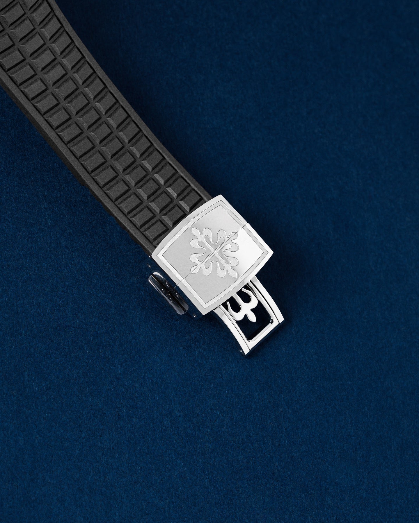 Patek Philippe Aquanaut Luce 5267/200A-001 Diamond Bezel | Grand Caliber