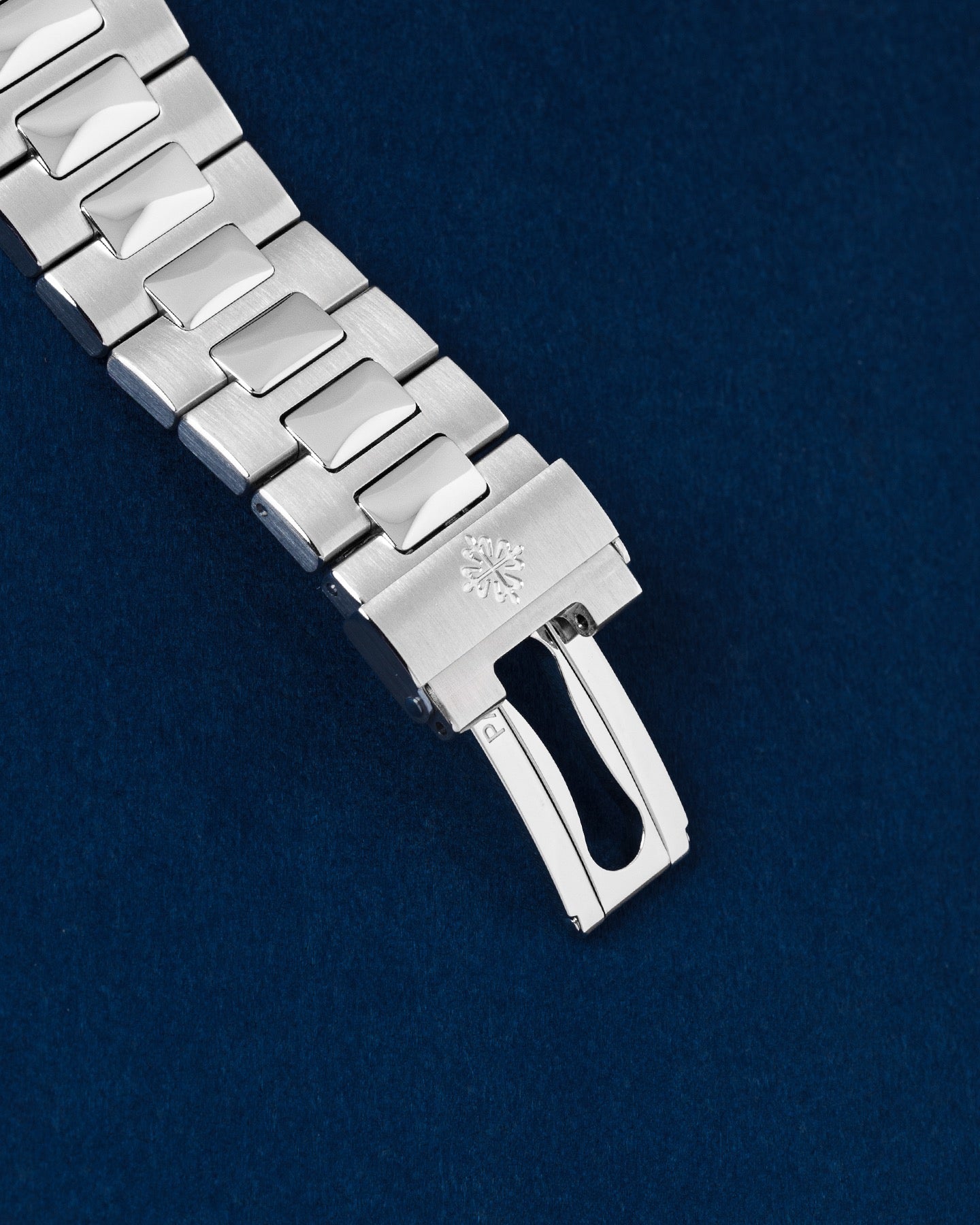 Patek Philippe Nautilus 5712/1A-001