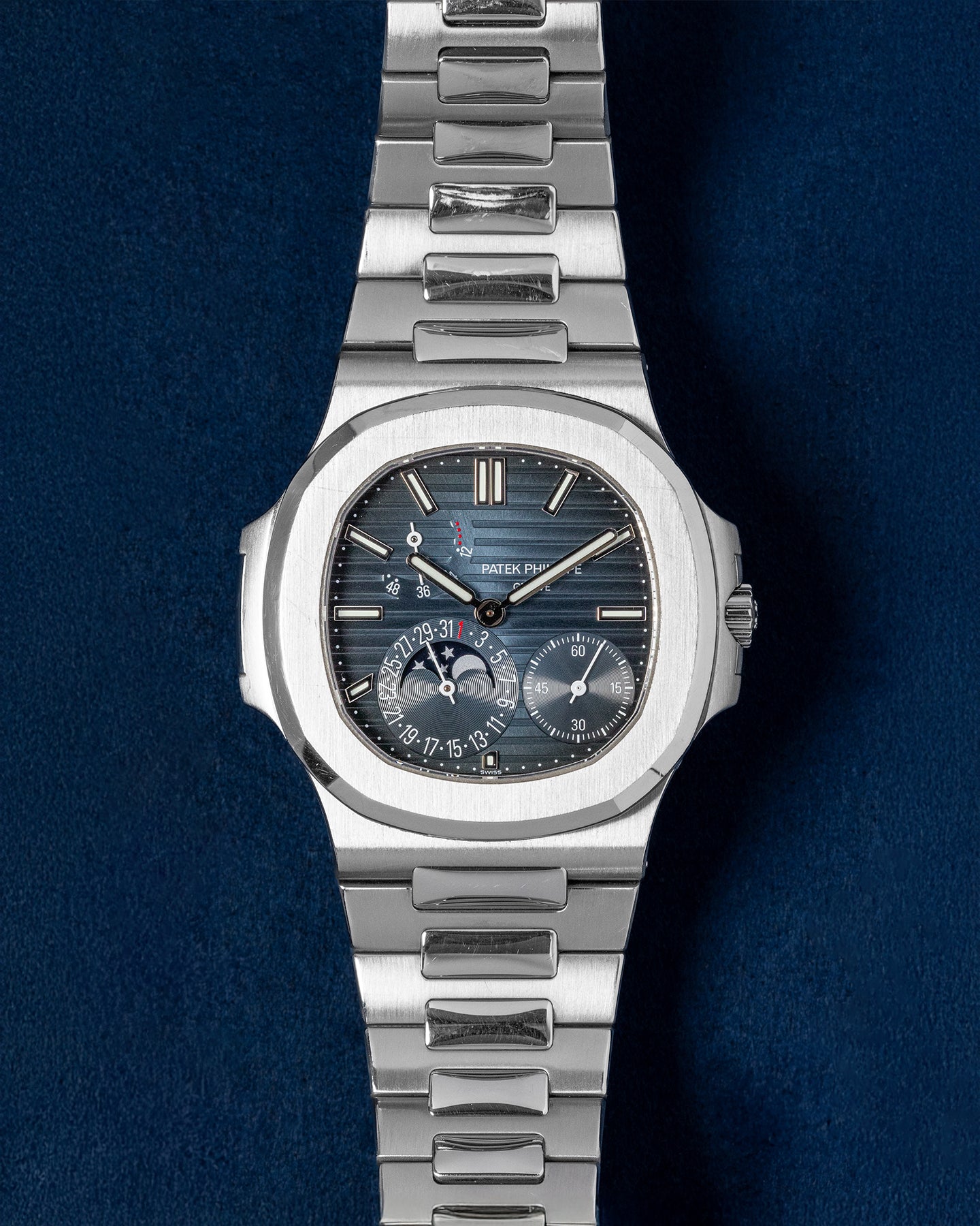 40mm Stainless Steel Patek Philippe Nautilus 5712/1A Watch | Grand Caliber