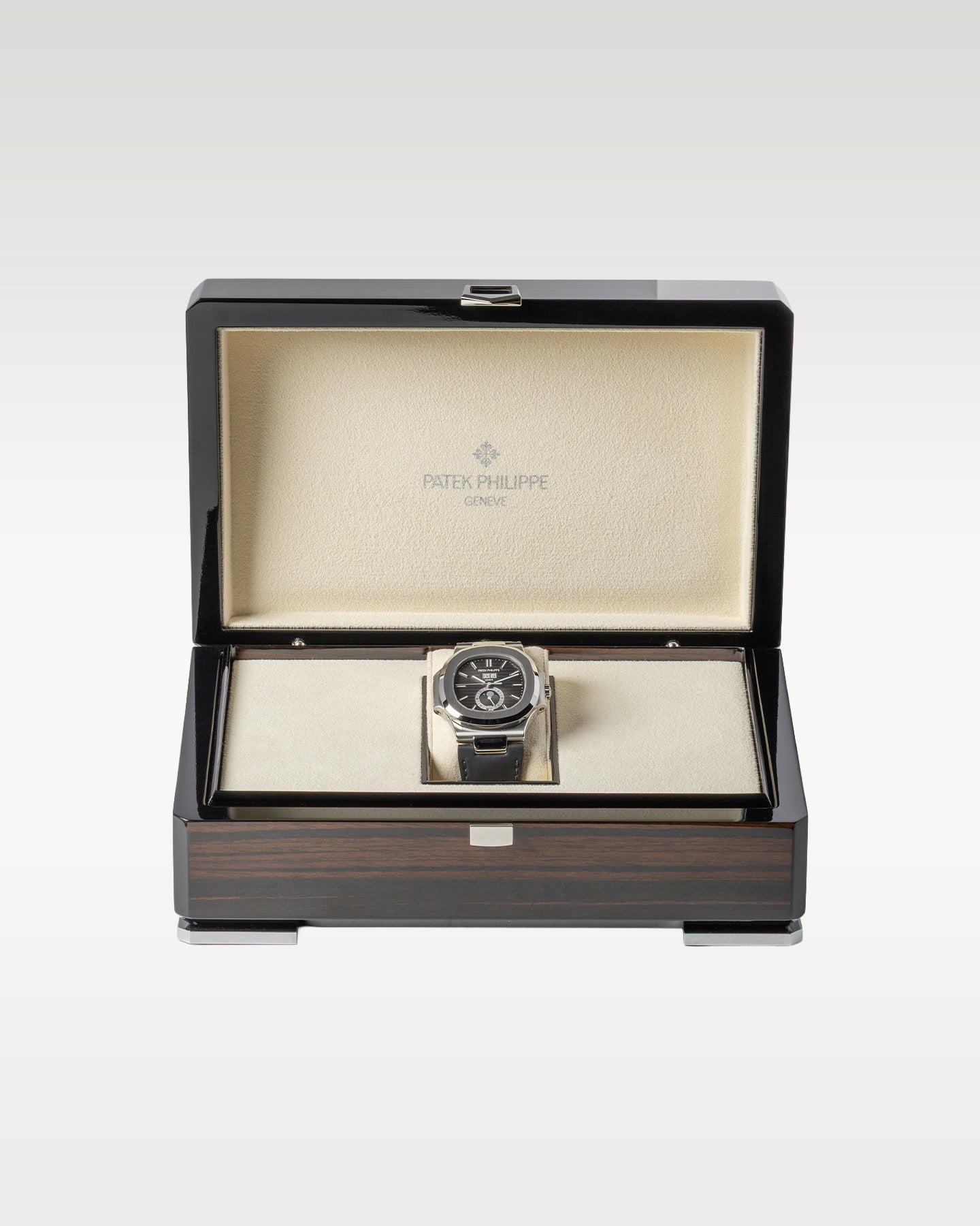 Patek Philippe Nautilus 5726A-001