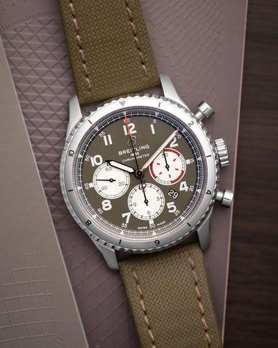 Breitling Aviator 8 B01 Chronograph 43 Curtiss Warhawk AB01192A1L1X2