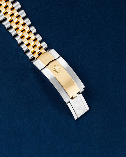 champagne index dial Rolex Datejust 126333 | Grand Caliber Watches DFW