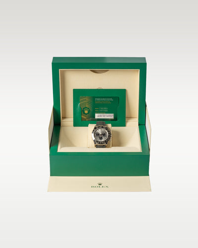 40mm White Gold Rolex Daytona Silver Dial 116519LN Watch | Grand Caliber
