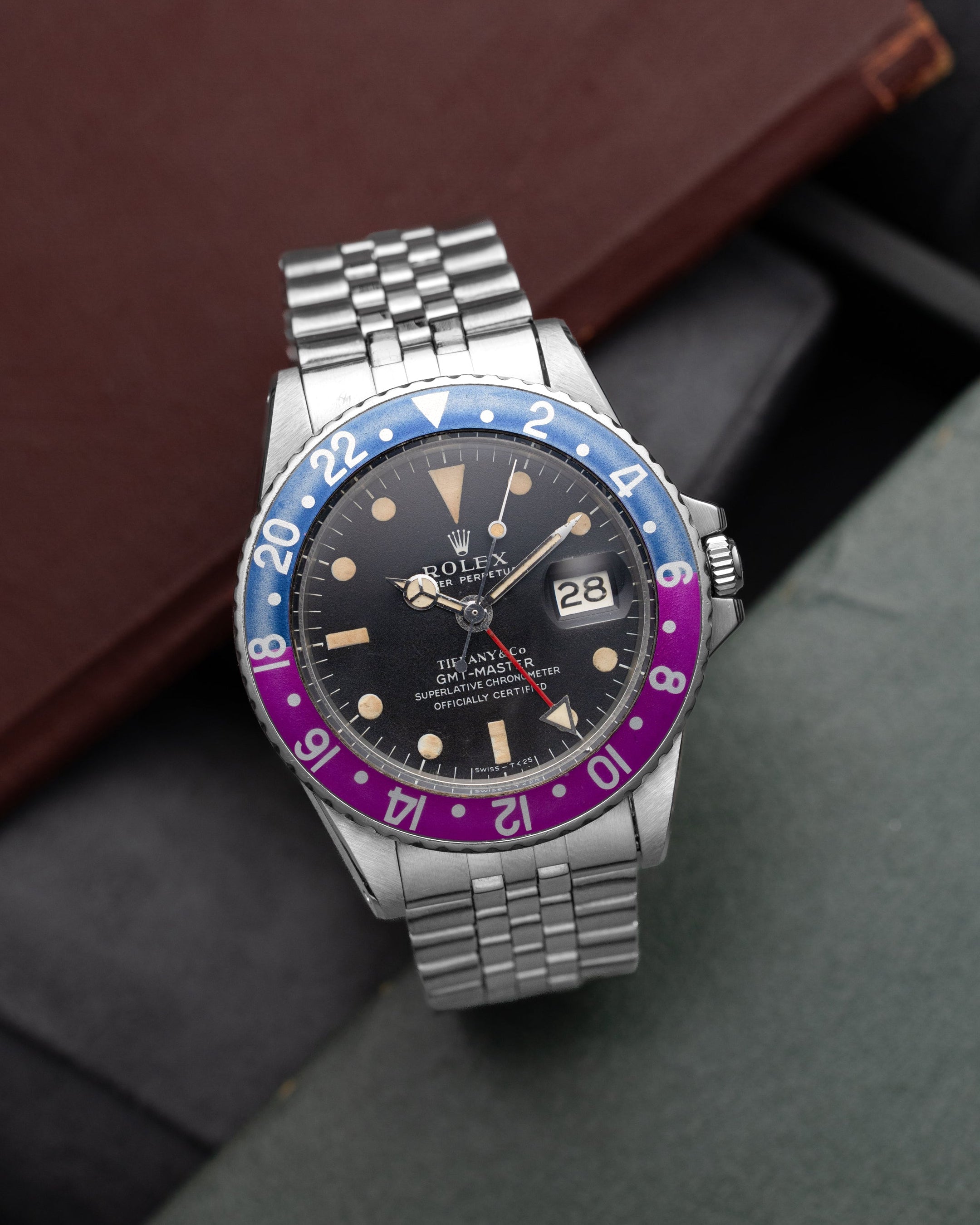 Rolex GMT-Master 40 Black Tiffany & Co. 1675 – Grand Caliber