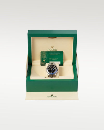 Pre owned 2022 Rolex GMT-Master II 126710BLNR Batgirl complete full set presentation with its original green luxury box