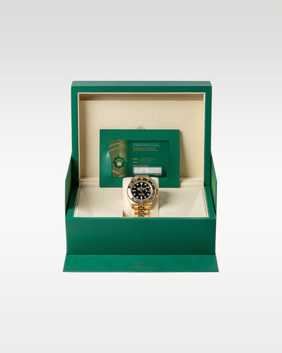 Brand new 2026 Rolex GMT-Master II 126718GRNR Zombie 18k yellow gold complete full set with original green luxury presentation watch box
