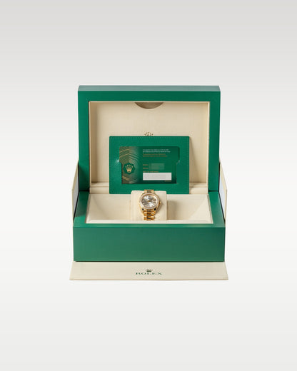 Silver diamond dial Rolex Lady-Datejust 28 279138RBR | Grand Caliber Watches TX