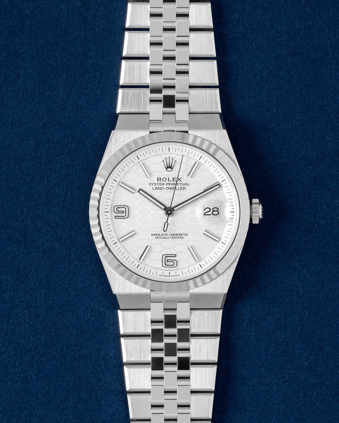 Rolex Land-Dweller 127334