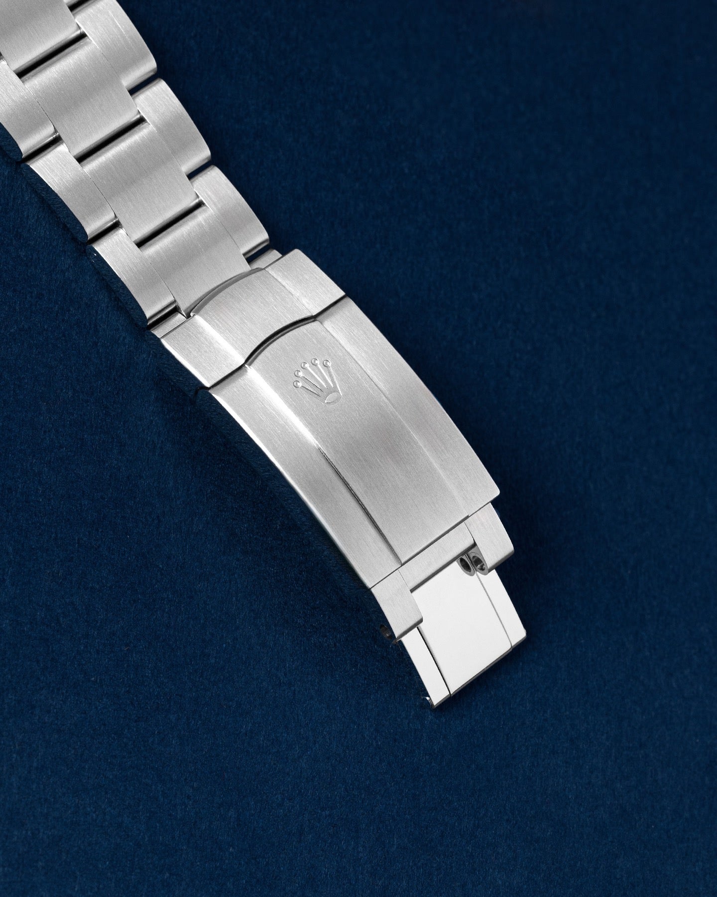 2025 New Rolex Oyster Perpetual Silver Dial 134300 | Grand Caliber USA