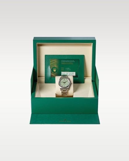 Rolex Oyster Perpetual 34 Pistachio 124200 | Grand Caliber Watches