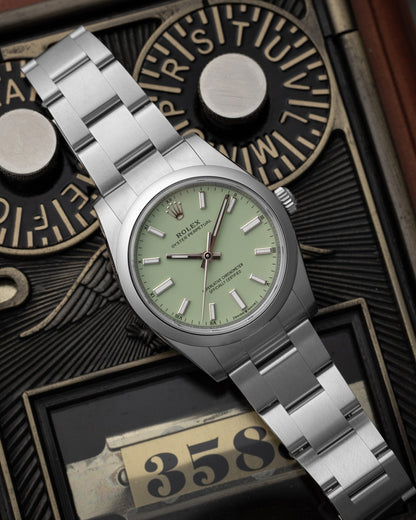 Rolex Oyster Perpetual 34 Pistachio 124200 | Grand Caliber Watches