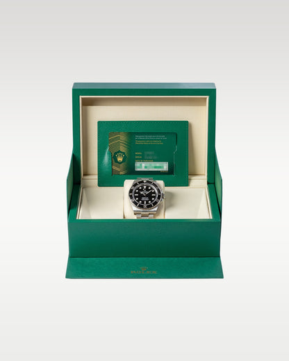 Rolex Submariner 124060