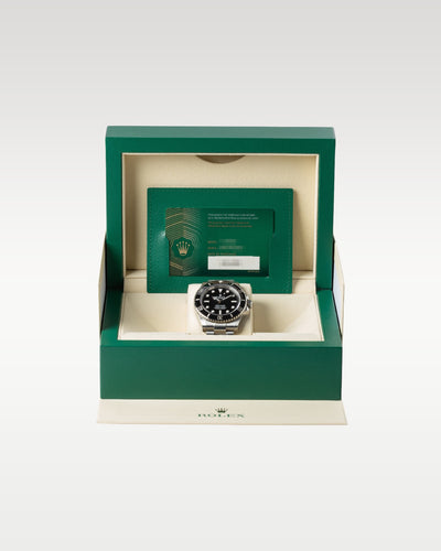 Rolex Submariner 124060