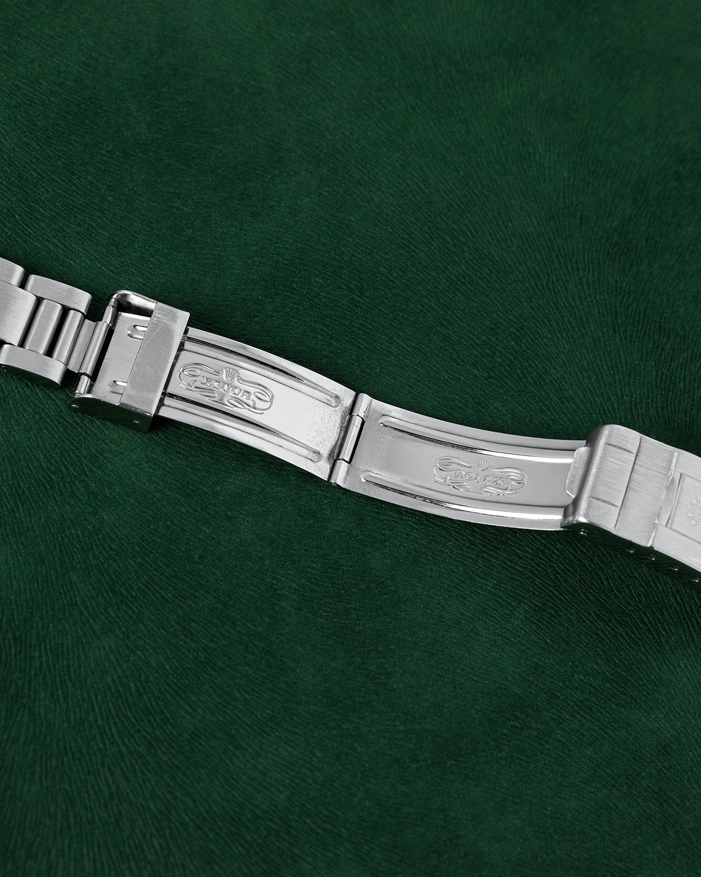 Rolex Submariner Date 16800