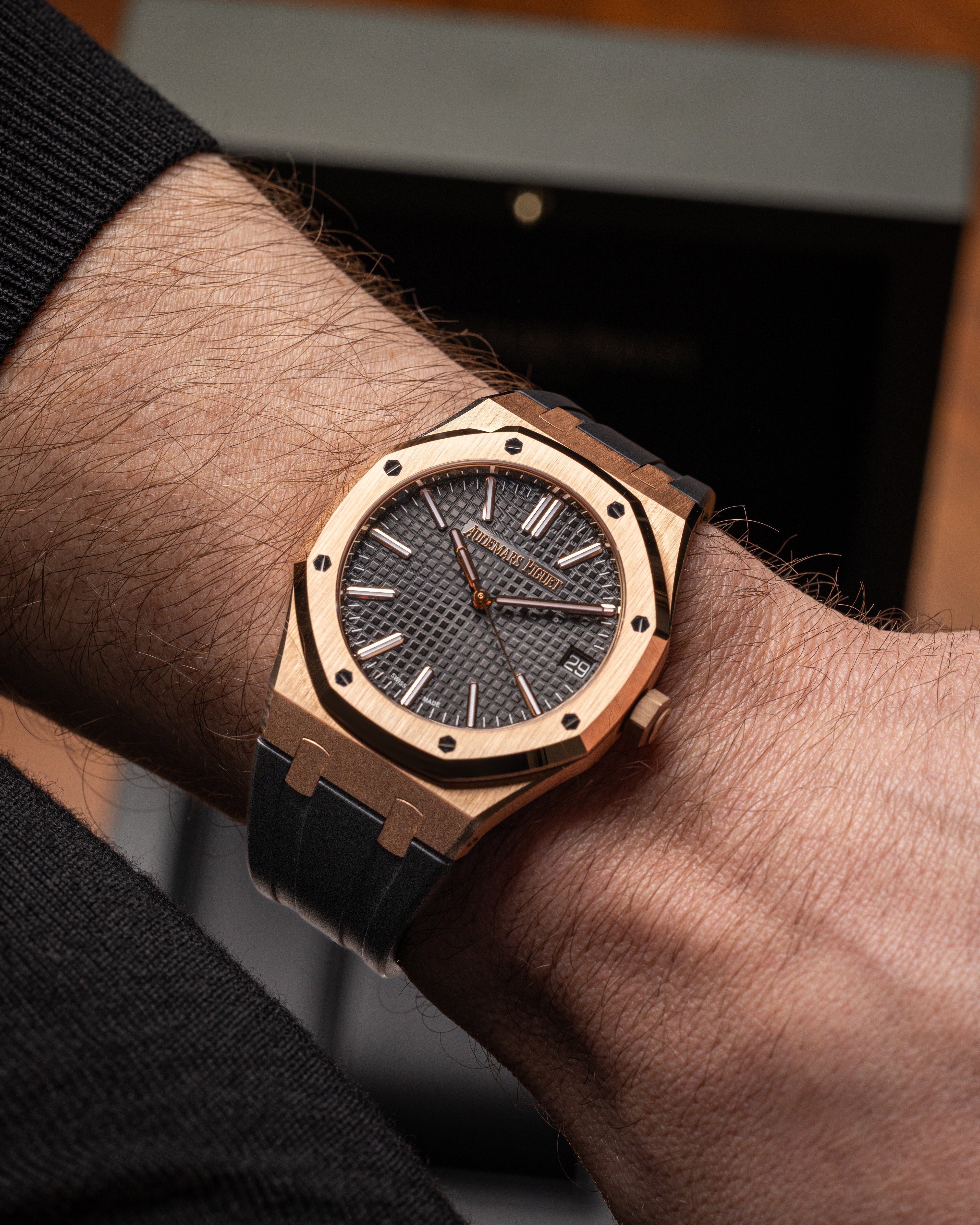 Royal Oak 15510OR.OO.D002CR.02 Rose Gold AP Watch | Grand Caliber Dallas
