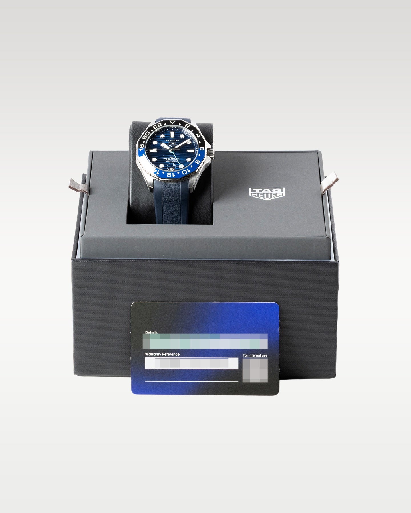 TAG Heuer Aquaracer Professional 300 GMT WBP5114