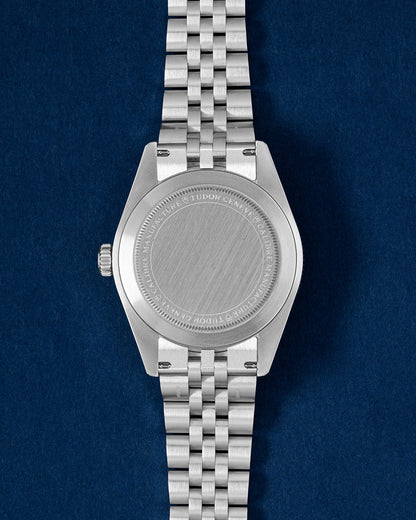 Burgundy Tudor Black Bay 58 7939A1A0RU | Grand Caliber Watches