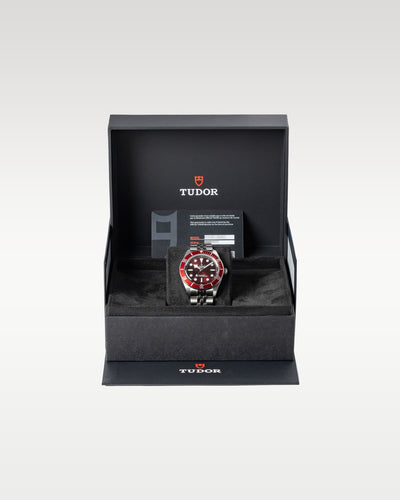 Burgundy Tudor Black Bay 58 7939A1A0RU | Grand Caliber Watches