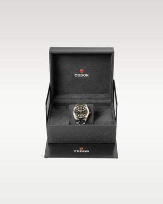 Tudor Black Bay 79643