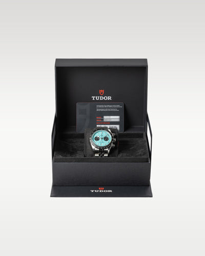 Tudor Black Bay Chrono Flamingo M79360N-0024