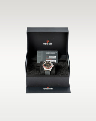 Tudor Black Bay GMT 7939G1A0NRU