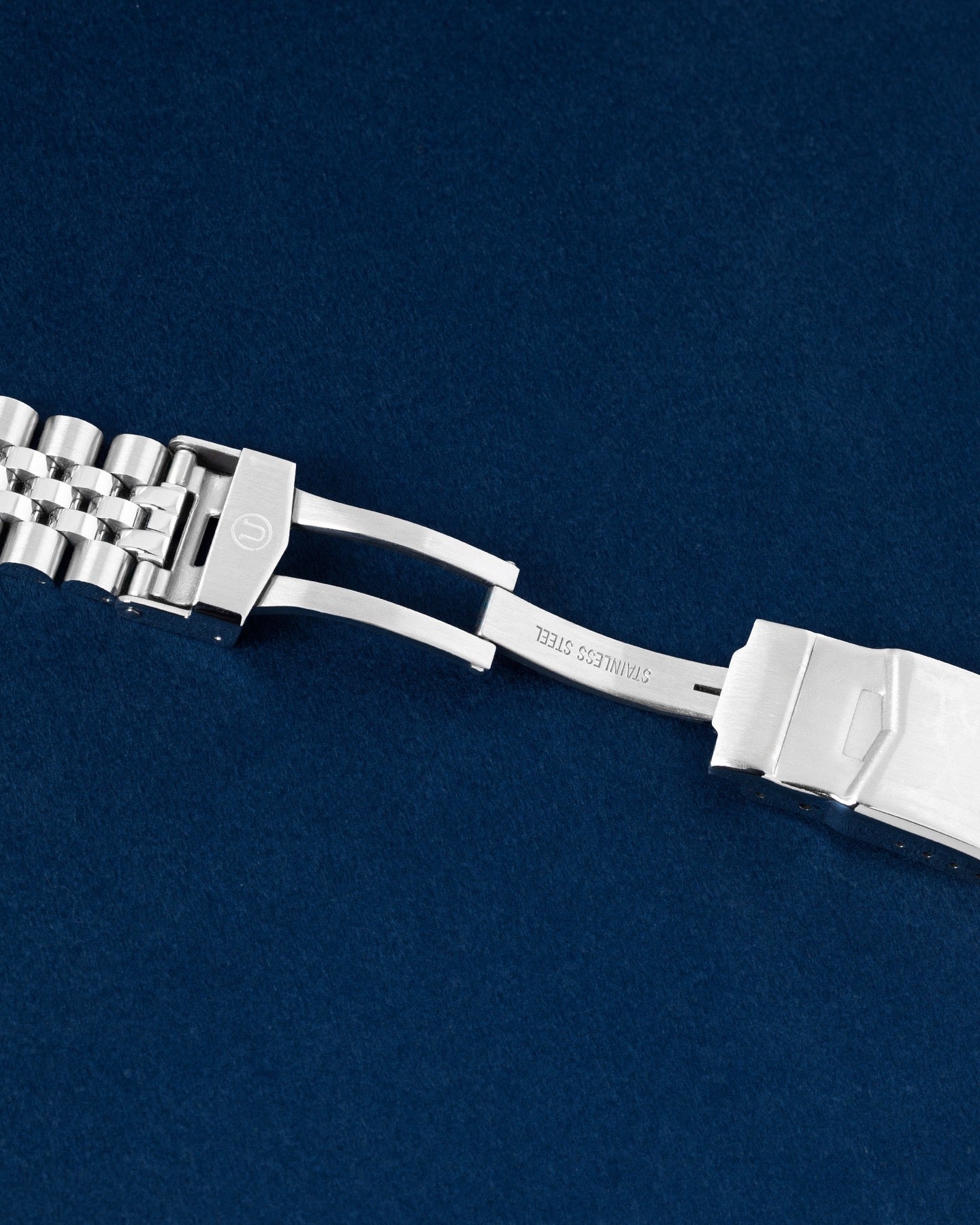 Aftermarket Jubilee bracelet Tudor Black Bay GMT M79830RB 0002 | Grand Caliber