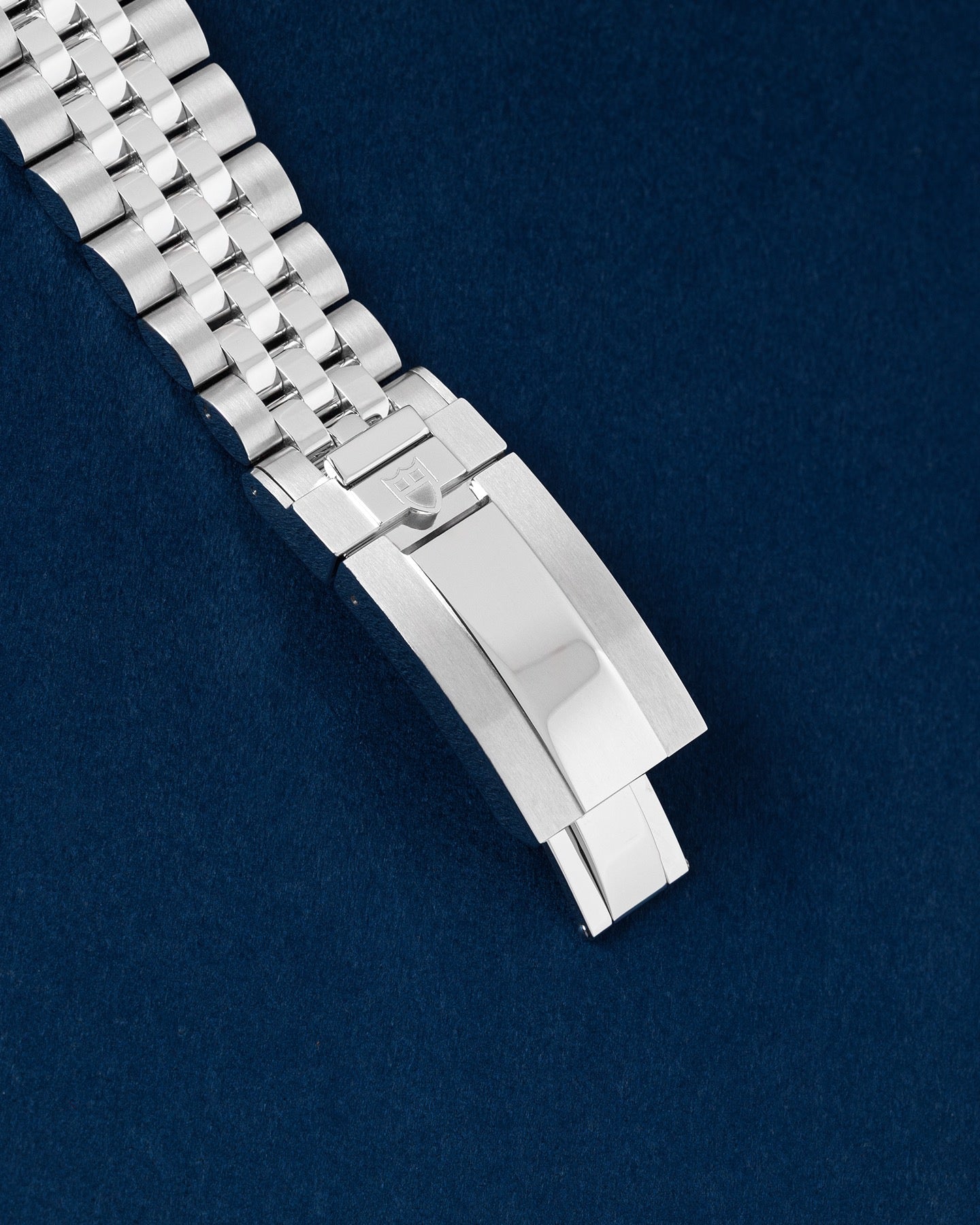 Burgundy Bezel Tudor Black Bay M7941A1A0RU-0003 | Grand Caliber TX