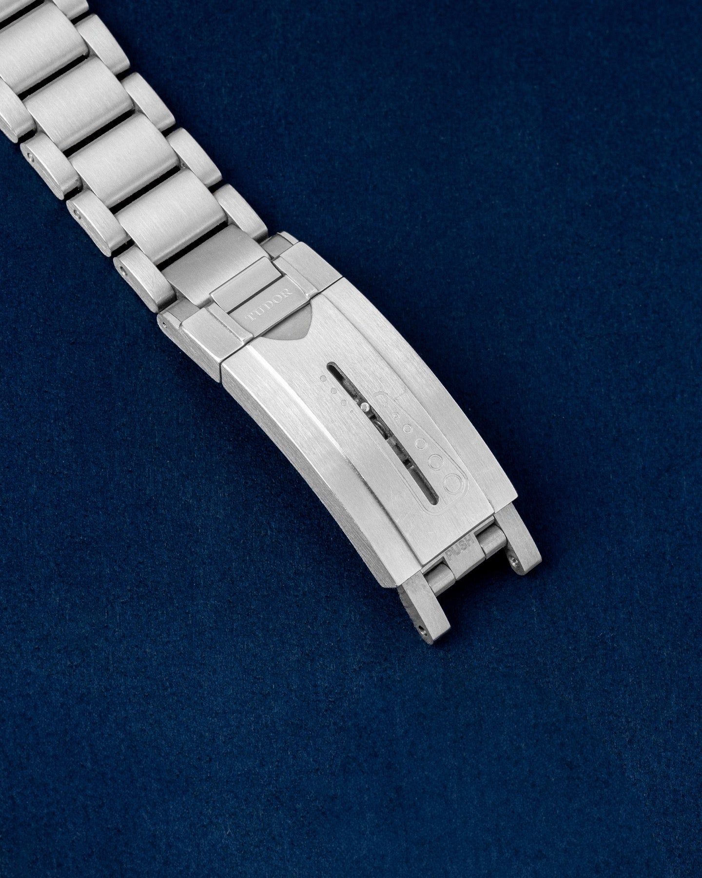 Titanium Tudor Pelagos LHD 25610TNL-0001 | Grand Caliber Dallas, Texas
