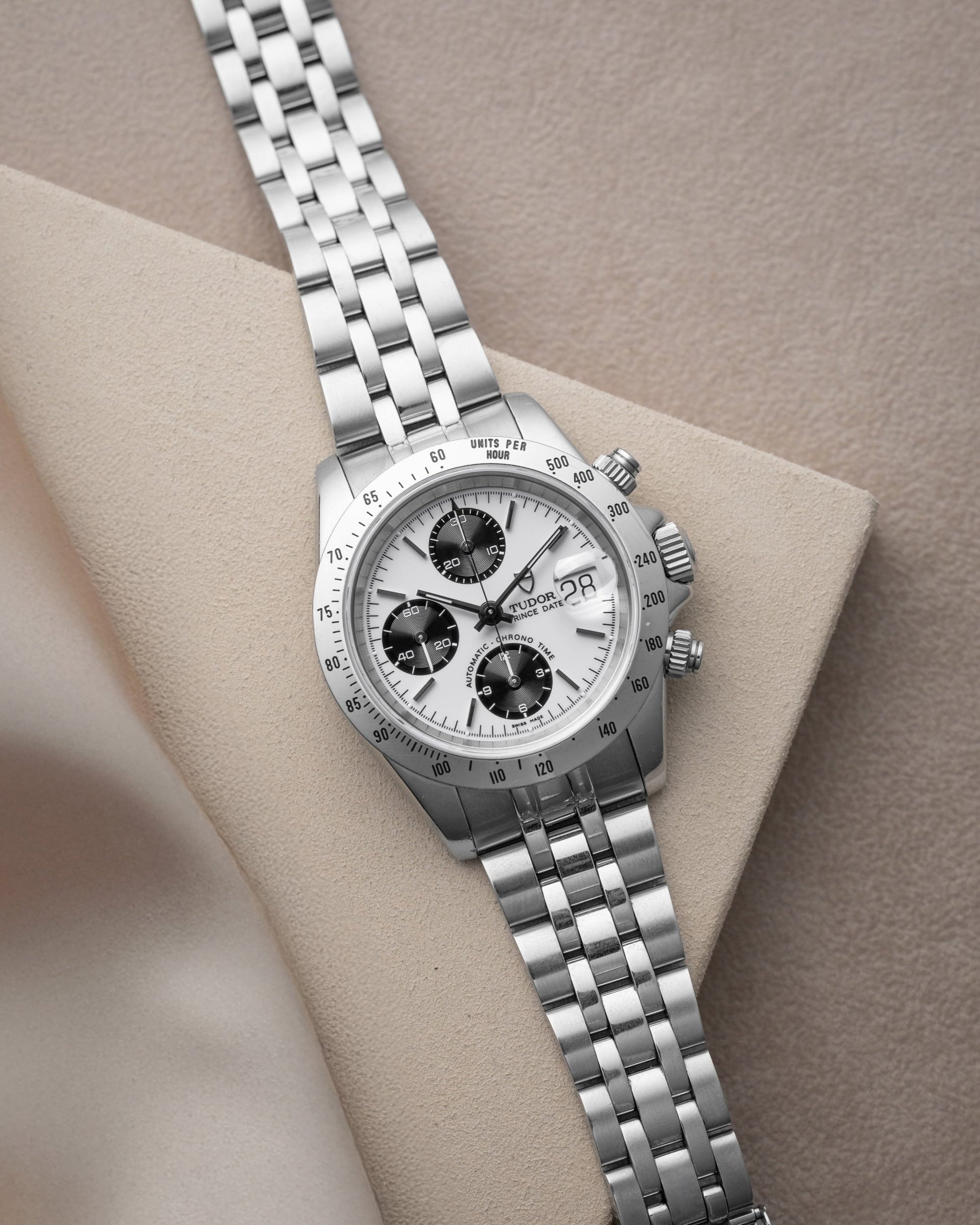 Tudor Prince Date 79280
