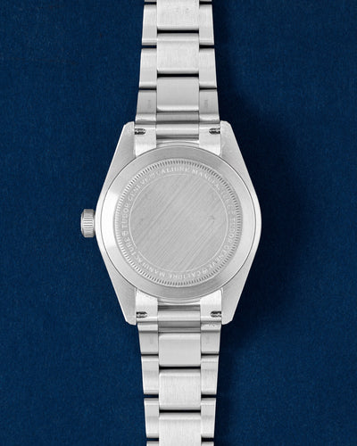 stainless steel screw-down caseback on a 39mm Tudor Ranger field watch