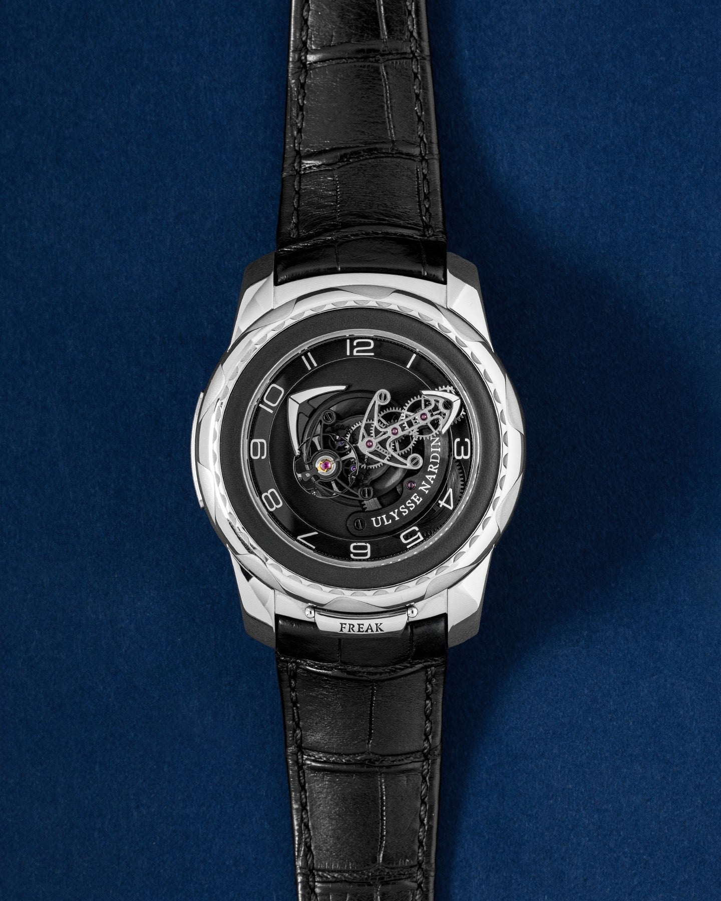 White Gold Ulysse Nardin Freak Cruiser 2050-131 | Grand Caliber