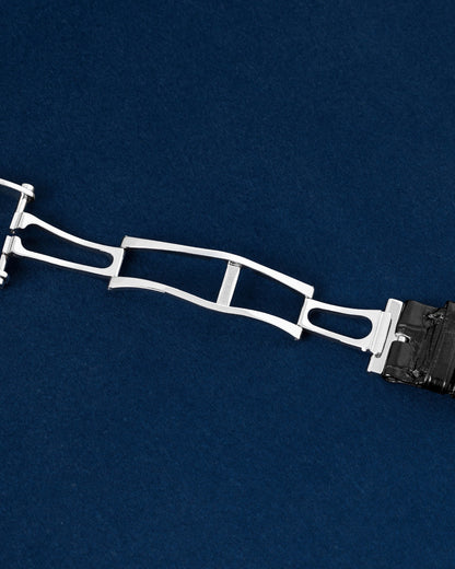 White Gold Ulysse Nardin Freak Cruiser 2050-131 | Grand Caliber