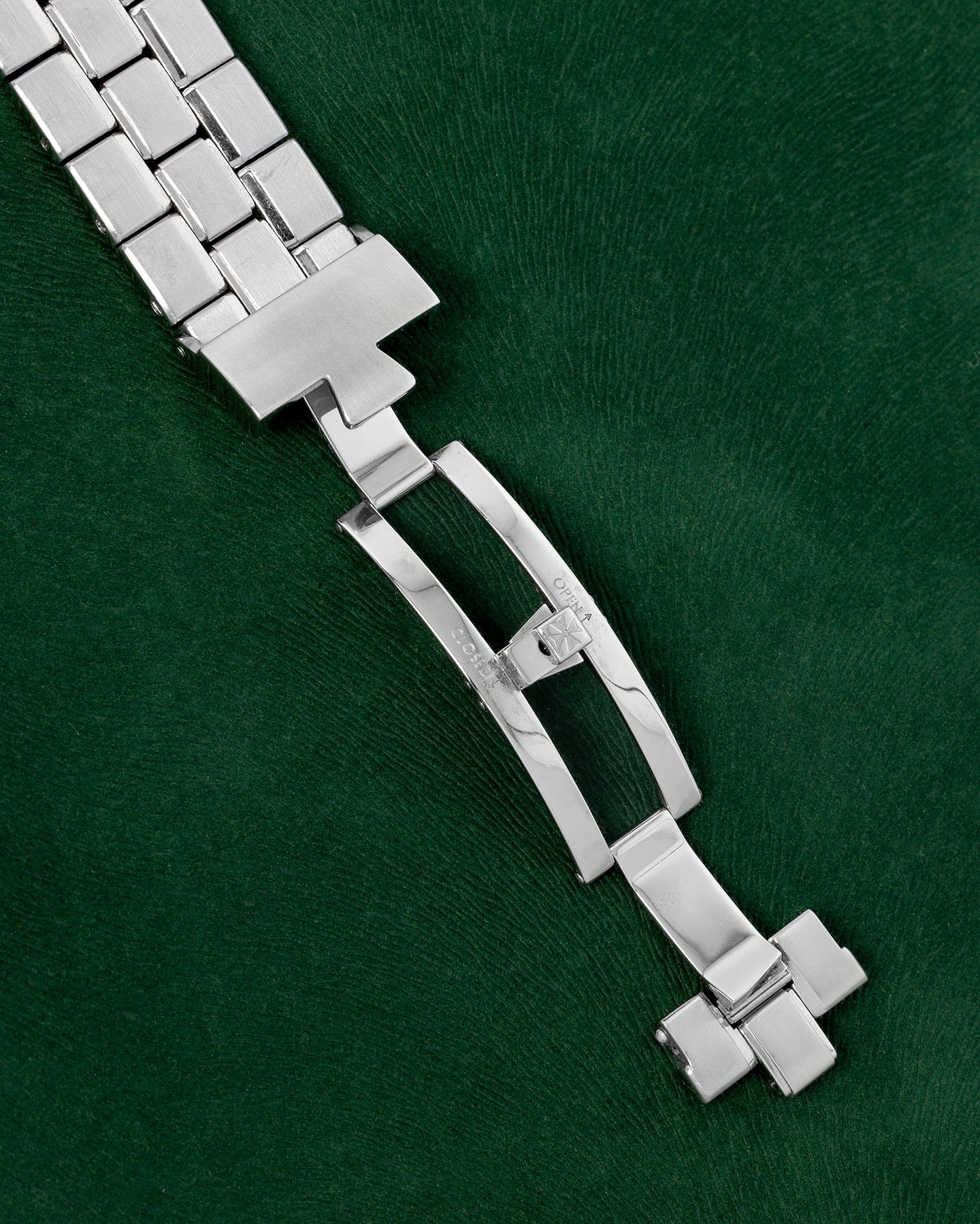 1999 Vacheron Constantin Overseas 37 42042/423A-8724 | Grand Caliber Dallas, Texas