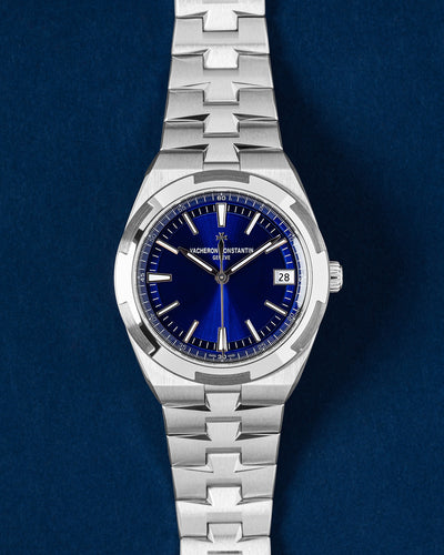 2025 Blue Vacheron Constantin Overseas 4520V/210A-B128 | Grand Caliber Watch Store