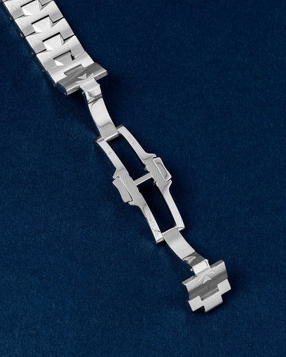 MOP Diamond Vacheron Constantin Overseass 25750/D01A-9092 | Grand Caliber Dallas, Texas