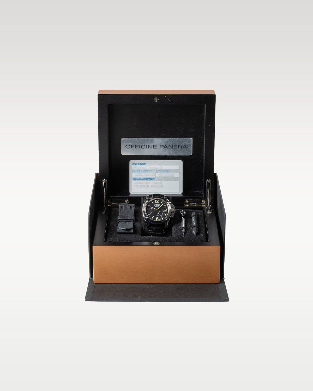 Panerai Luminor 44P Reserve PAM00090