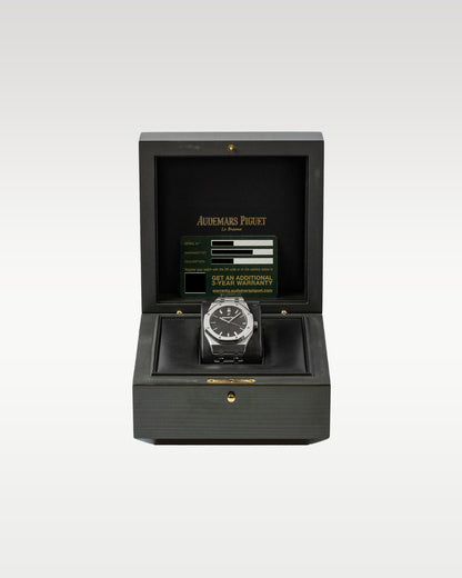 41mm Stainless Steel Black Dial Audemars Piguet Royal Oak 15500ST Watch